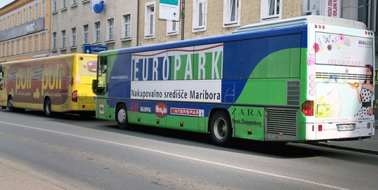Oglaševanje na avtobusih | Sms Marketing d.o.o. | Oglas na avtobusu - celi avtobus - Europark