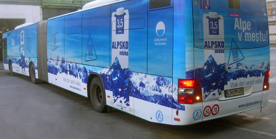 Oglaševanje na avtobusih | Sms Marketing d.o.o. | Oglas na avtobusu - celi avtobus - Ljubljanske mlekarne