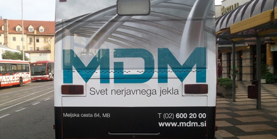 Oglaševanje na avtobusih | Sms Marketing d.o.o. | Oglas na zadnjem delu avtobusa - Mdm