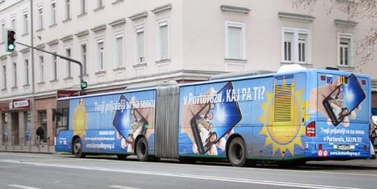 Oglaševanje na avtobusih | Sms Marketing d.o.o. | Oglas na avtobusu - celi avtobus - Izola