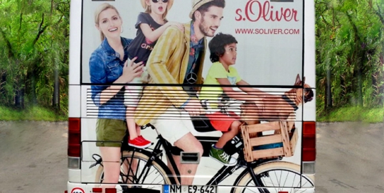 Oglaševanje na avtobusih | Sms Marketing d.o.o. | Oglas na zadnjem delu avtobusa - S.Oliver