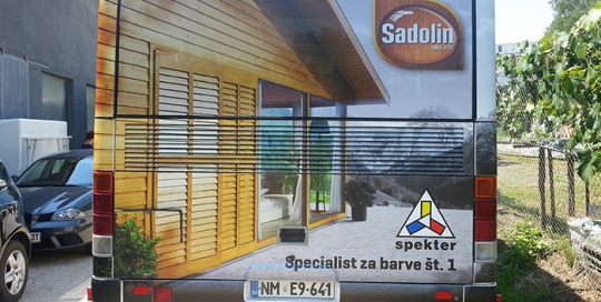 Oglaševanje na avtobusih | Sms Marketing d.o.o. | Oglas na zadnjem delu avtobusa - Spekter