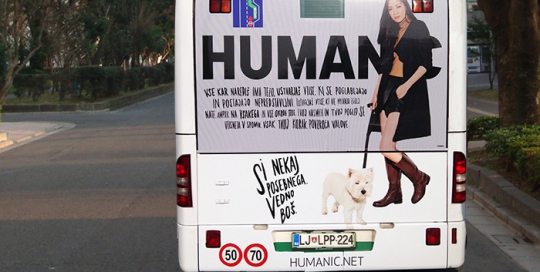 Oglaševanje na avtobusih | Sms Marketing d.o.o. | Oglas na zadnjem delu avtobusa - Humanic